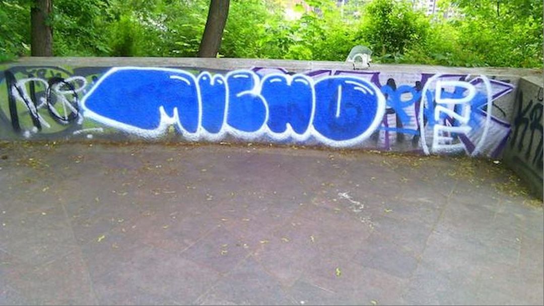 Čištění graffiti a odstranění graffiti